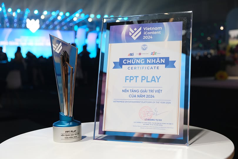 FPT Play - Nền tảng giải trí Việt của năm 2024 tại lễ trao giải Vietnam iContent Awards 2024