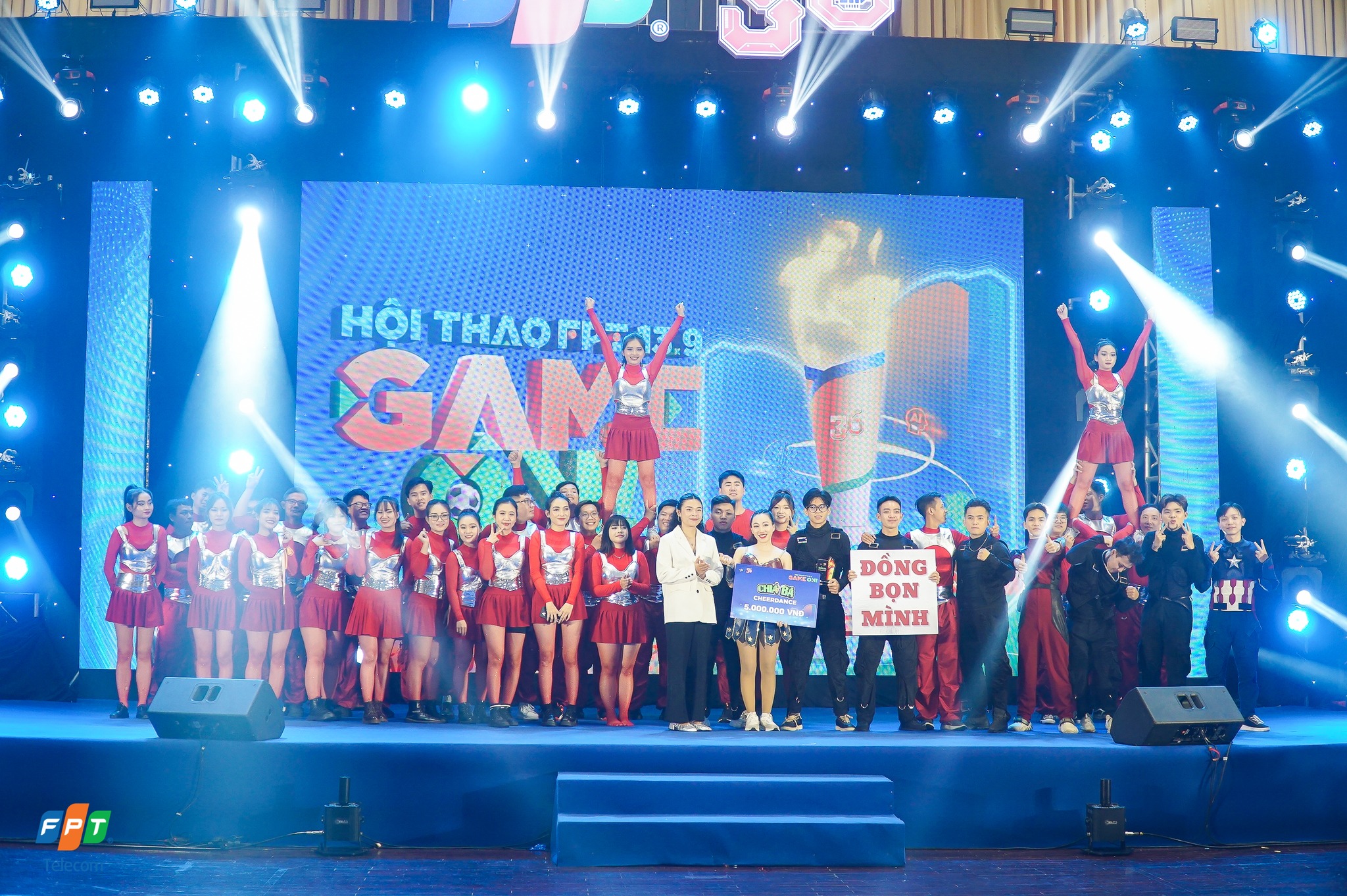 Ngày sinh nhật Tập đoàn